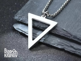 Мужские подвески – смыслы и символика