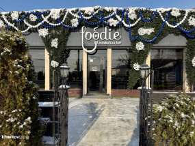 Обзор Foodie Asia & pizza bar в Харькове